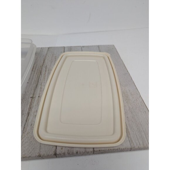 Vtg. Rubbermaid Servin' Saver Rectangle 4 cups #5 Almond Lid B - Picture 6 of 9